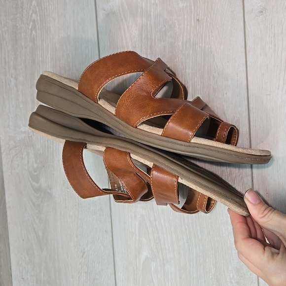 Cloudwalkers By Avenue Jackie Women's Leather Sandals Loop Toe Sz 11W - Picture 10 of 12